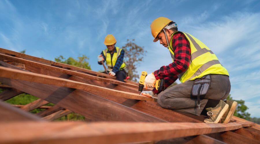 Professional Flat Roofing Installation services in Lebanon Junction, KY